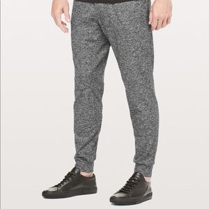Lululemon men’s intent joggers